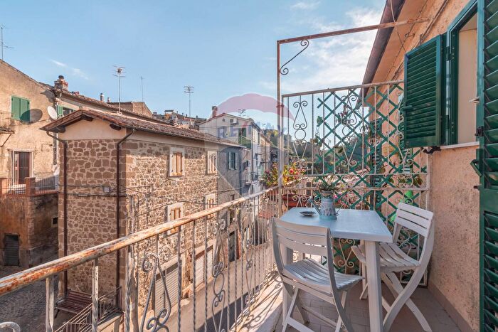 Appartamento bilocale in vendita in Via di Cellere, Ischia Di Castro