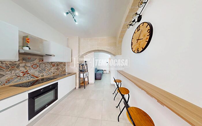 Casa con 6 locali in vendita in Via XXI Aprile, Maglie