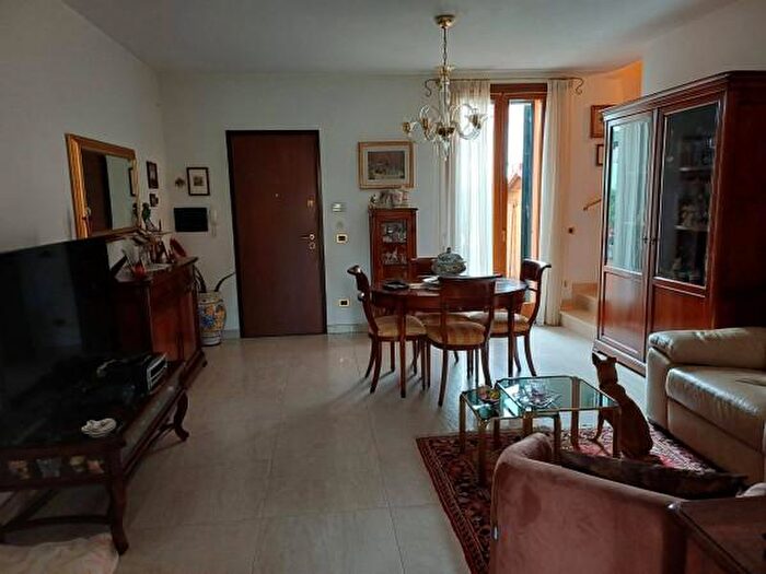 Casa trilocale in vendita in Via Antonio Gramsci, Altare