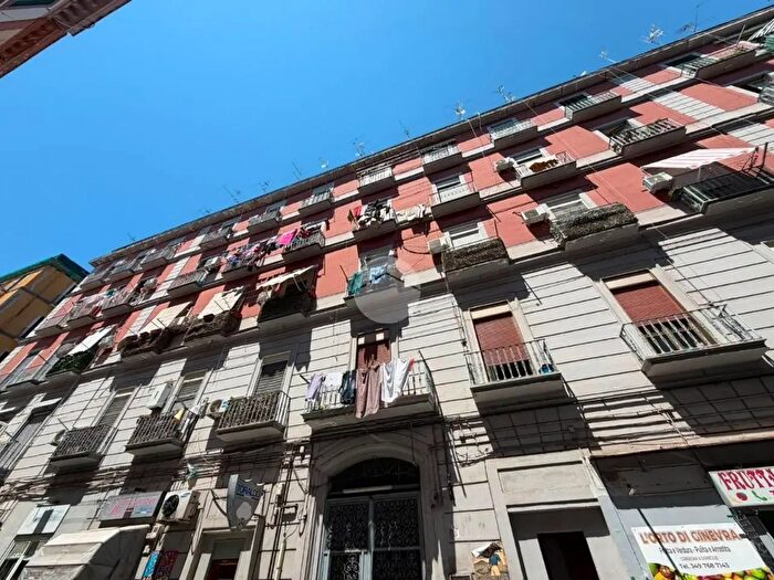 Appartamento bilocale in vendita in Via Filippo Cavolino, Napoli