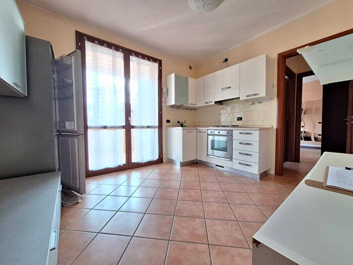 Appartamento bilocale in affitto in Via della Bassa, Bassa, Lesignano de' Bagni