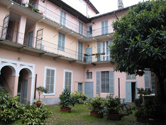 Appartamento monolocale in affitto in Centro Storico, Pavia