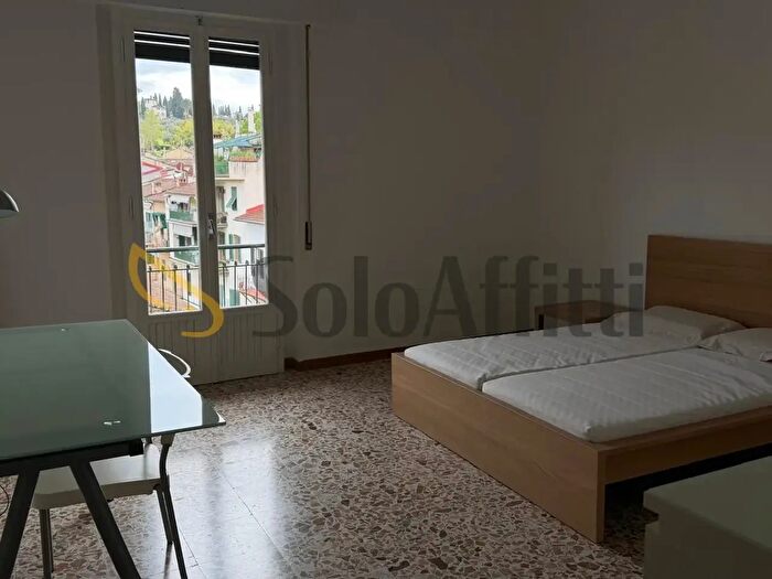Appartamento quadrilocale in affitto in Via Coluccio Salutati, Firenze