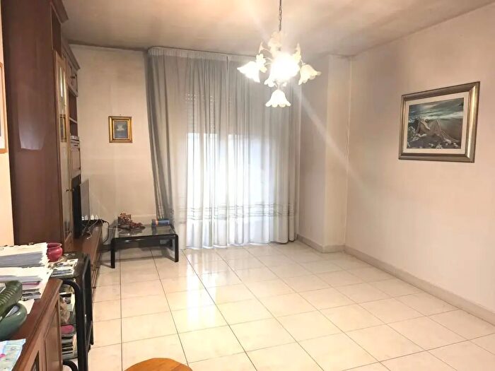 Appartamento bilocale in vendita in Viale della Grande Muraglia, Roma