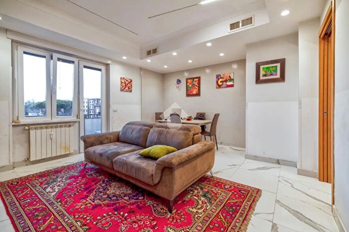 Appartamento quadrilocale in vendita in Viale Giacomo Matteotti, Civitavecchia