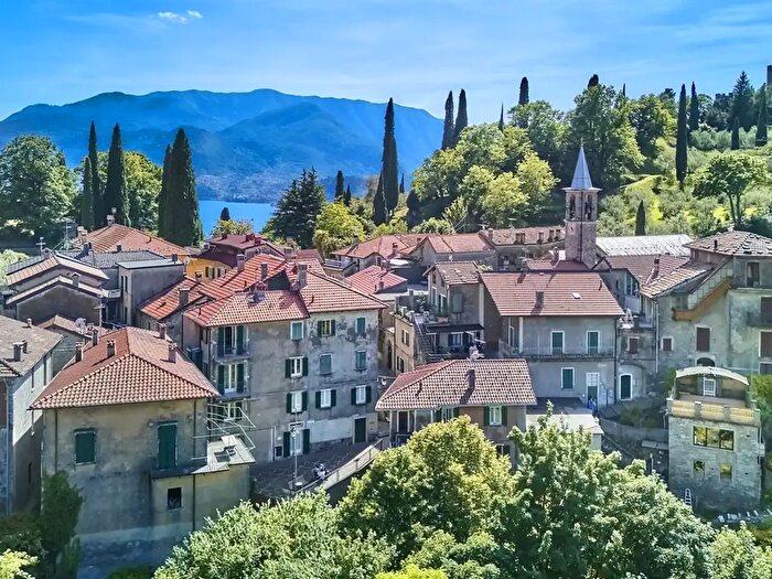Appartamento bilocale in vendita in Piazzetta Belvedere, Perledo