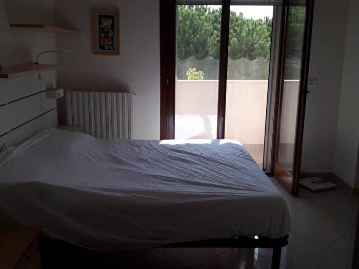 Appartamento con 5 locali in affitto in Via Molino, Chieti Scalo, Chieti