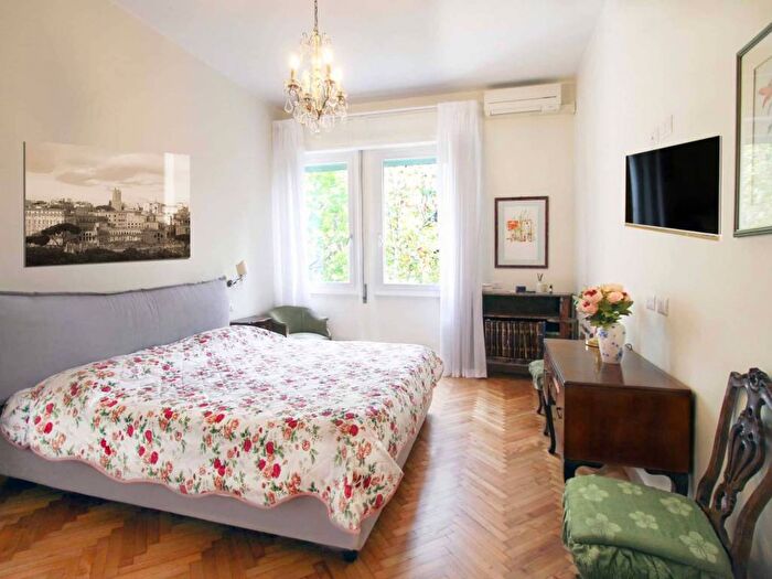 Appartamento bilocale in affitto in Via Nicola Fabrizi, Trastevere, Roma