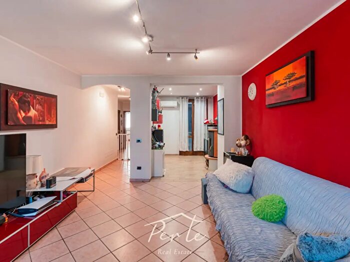 Casa quadrilocale in vendita in Via della Pace, San Giorgio Bigarello