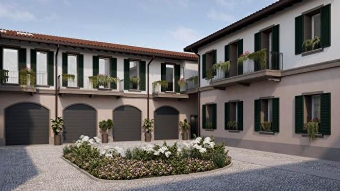 Case in Vendita e in Affitto - 3