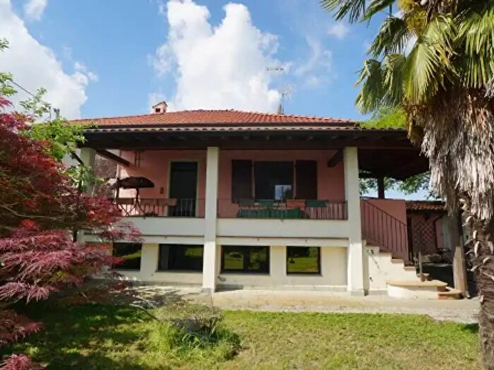 Casa trilocale in vendita in Via San Martino, Cassolnovo