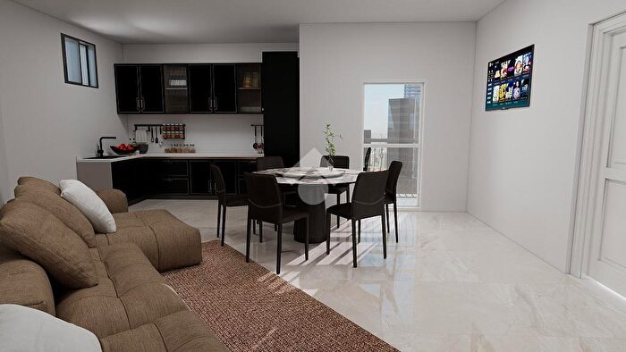 Appartamento trilocale in vendita in Via Rueglio, Torino