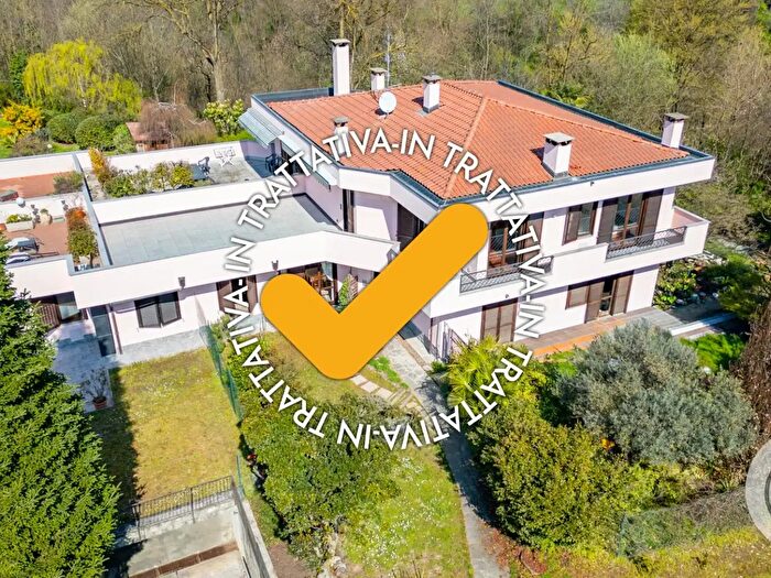 Appartamento bilocale in vendita in Via Fiume, Azzate