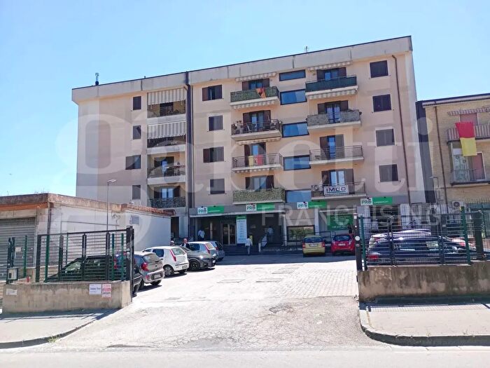 Appartamento trilocale in vendita in Via Napoli, Benevento