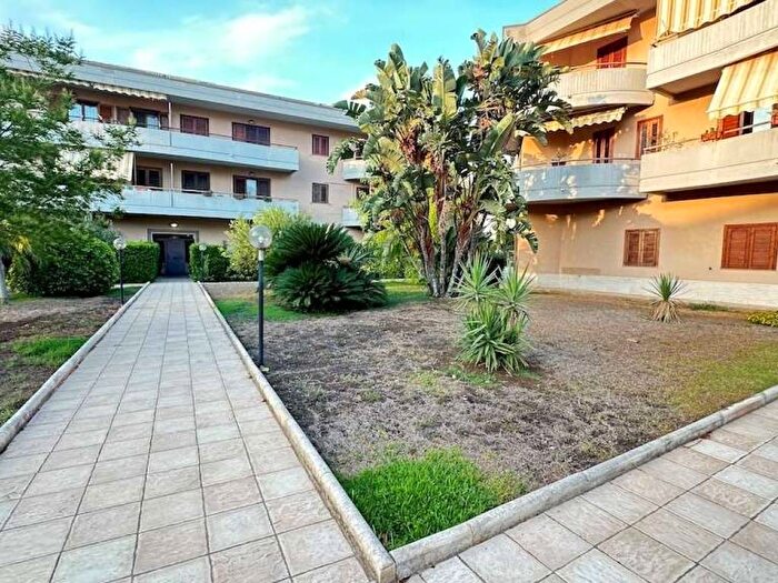 Appartamento trilocale in affitto in Via Flemiing, Scala Greca Neapolis, Siracusa