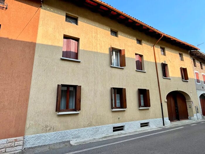 Casa con 5 locali in vendita in Via Viotta, Rive D'Arcano
