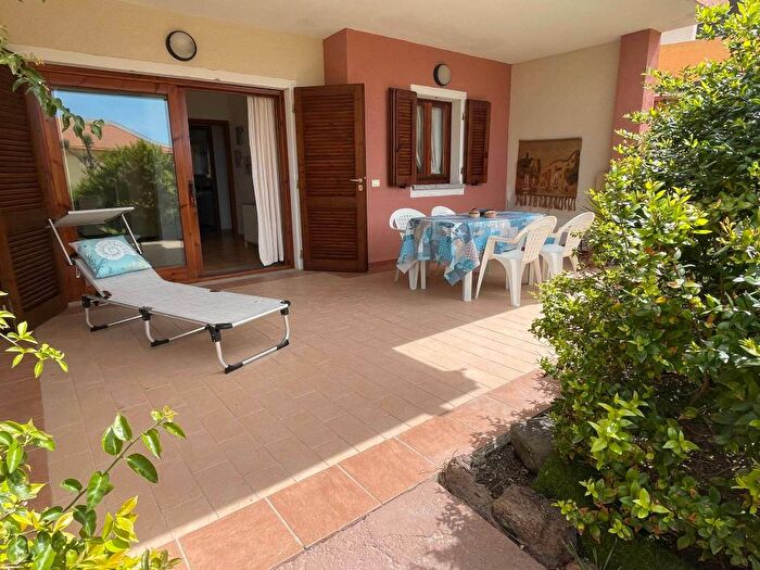 Appartamento trilocale in affitto in Via Dublino, Lu Bagnu, Castelsardo