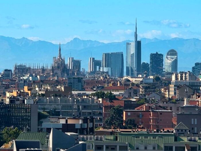 Appartamento bilocale in affitto in Via Girardo Patecchio, Vigentino Fatima, Milano