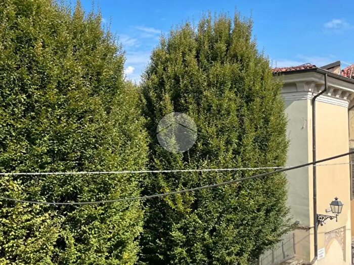 Appartamento trilocale in affitto in Vicolo Urgnani, Brescia