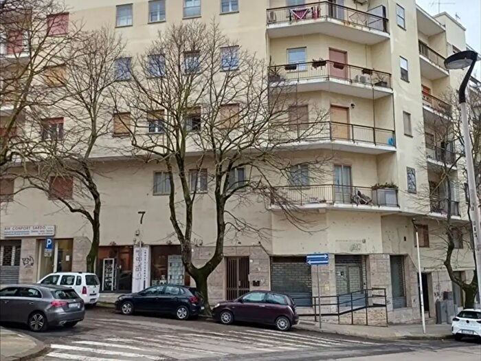 Appartamento quadrilocale in vendita in Viale Caprera, Sassari