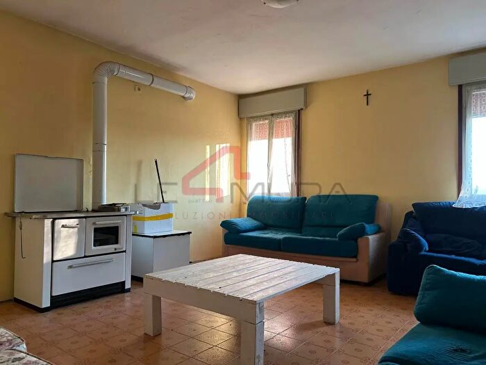 Casa quadrilocale in vendita in Gazzo Veronese