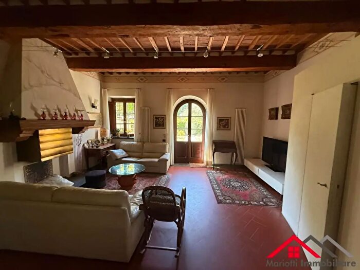 Casa con 6 locali in vendita in Pisa