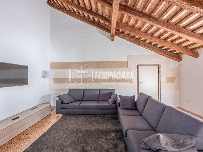 Appartamento trilocale in affitto in Trevignano