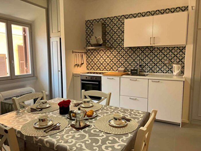 Appartamento trilocale in affitto in Via Germanico, Prati, Roma
