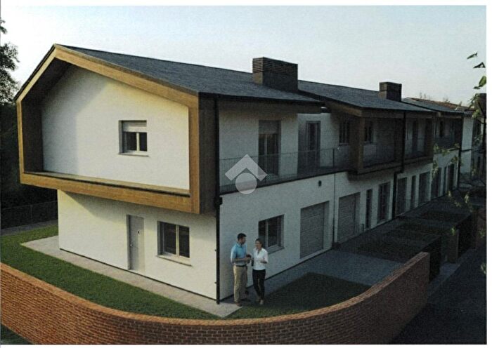 Casa quadrilocale in vendita in Via dei Fumanti, Malalbergo