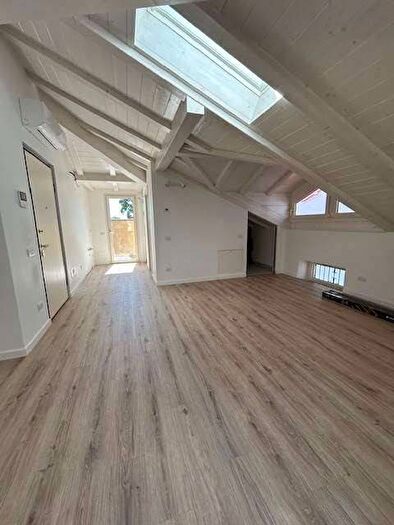 Appartamento monolocale in affitto in VIA MERCADANTE, Centro, Varese