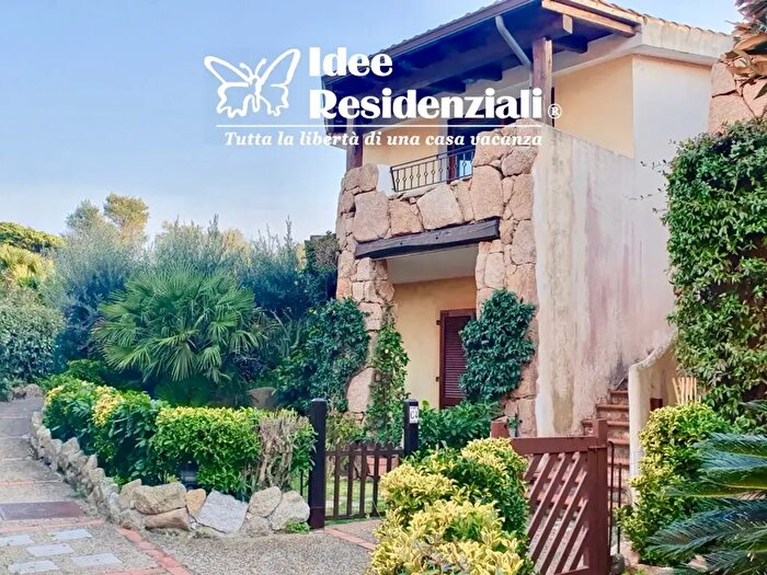 Appartamento trilocale in affitto in Via del Vecchio Marino, Palau