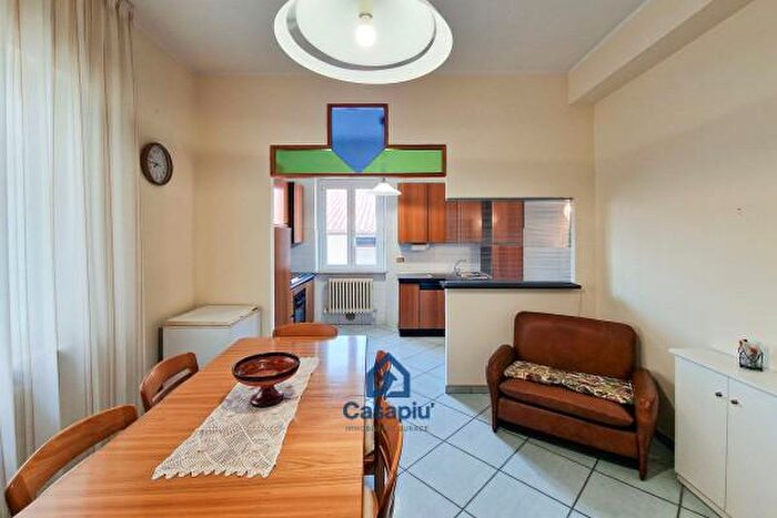 Appartamento trilocale in vendita in Via Giosuè Carducci, Montegranaro