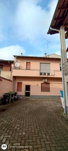 Appartamento trilocale in affitto in Via Ludovico Antonio Muratori, Lumellogno Pagliate, Novara