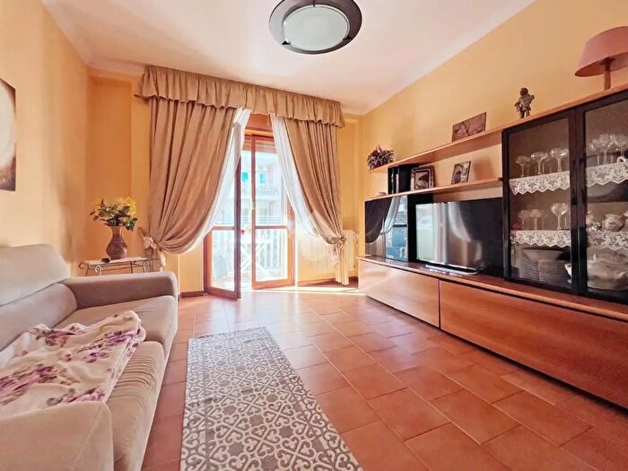 Appartamento trilocale in vendita in Via De Miro dAjeta Vittorio, Foggia