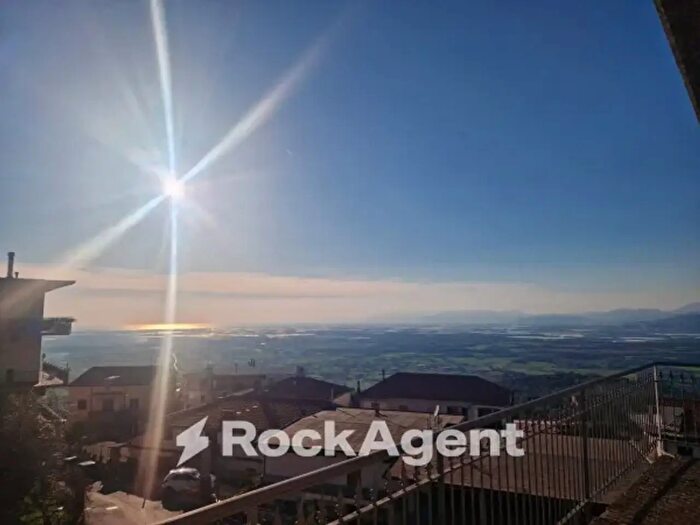 Casa con 5 locali in vendita in Via Antonio Tedesco, Altavilla Silentina