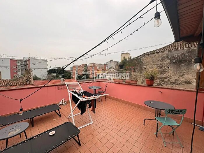 Appartamento trilocale in vendita in Via Roma, Aversa