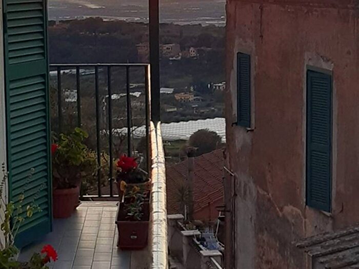 Appartamento bilocale in affitto in Via Flavia, Centro, Ariccia