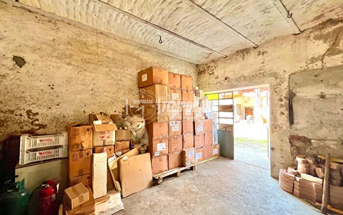 Casa monolocale in vendita in Via Vittorio Veneto, Lonate Pozzolo