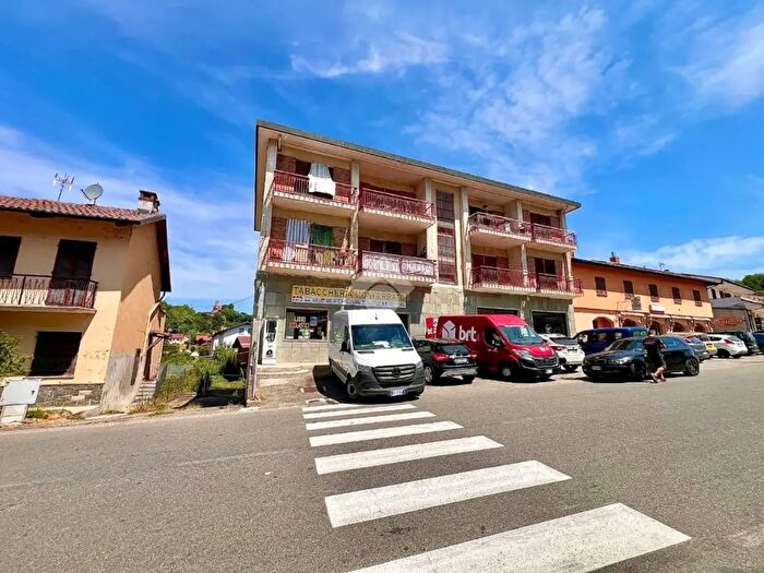 Appartamento con 5 locali in vendita in Via Monferrato, Castelnuovo Don Bosco