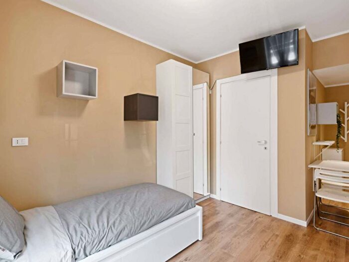 Appartamento in affitto in Via Isaac Newton, San Siro, Milano