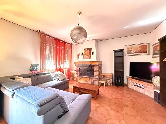 Casa quadrilocale in vendita in Via Friuli, Martellago