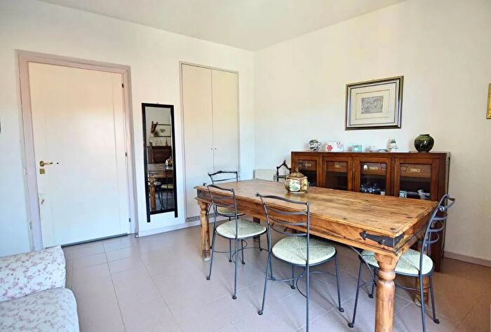 Appartamento trilocale in vendita in Piazza Belvedere Funtana Manna Isili, Isili