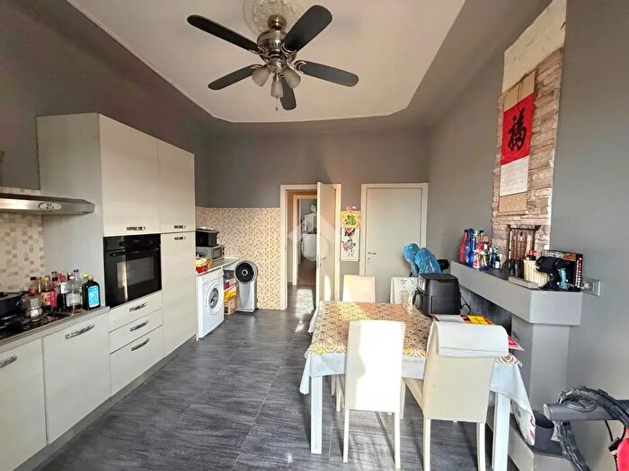 Appartamento trilocale in vendita in Viale Tibaldi, Milano