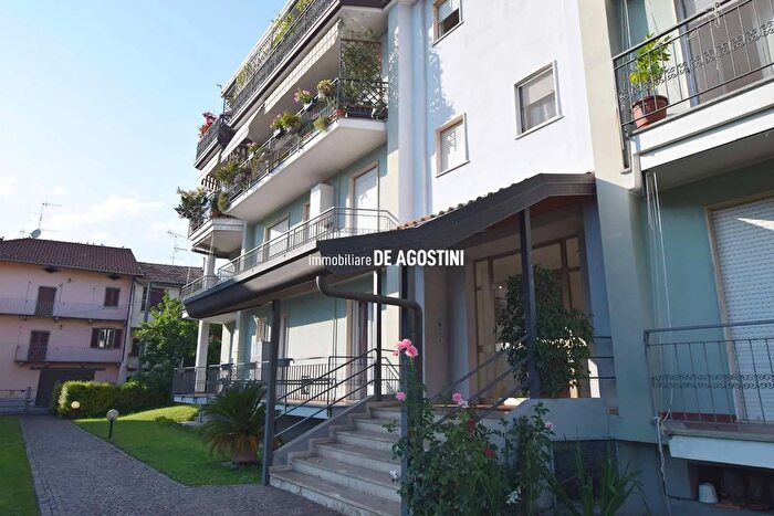 Appartamento bilocale in affitto in Via Pozzaccio Arona Novara, Arona