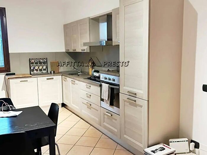 Appartamento trilocale in affitto in Piazza della Resistenza, Ravenna