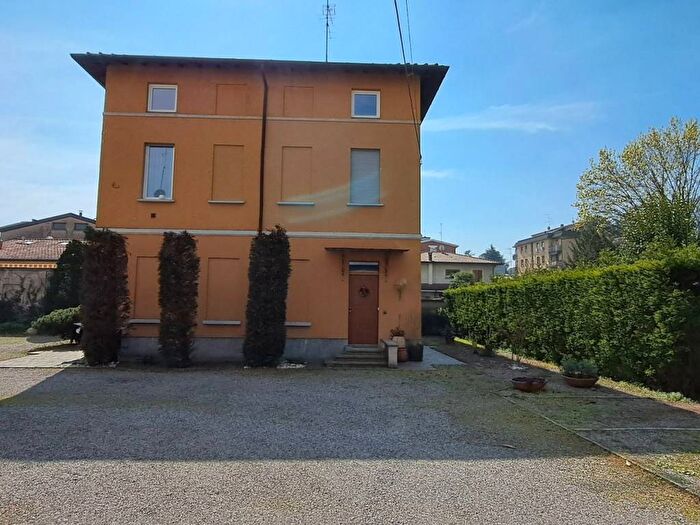 Appartamento monolocale in affitto in Via Martiri della Libertà, Barlassina