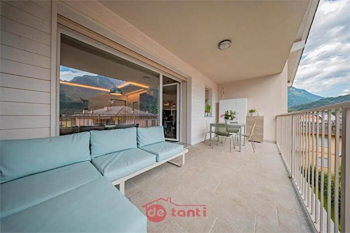 Appartamento con 5 locali in vendita in Via Ugo Cerletti Chiavenna So, Chiavenna