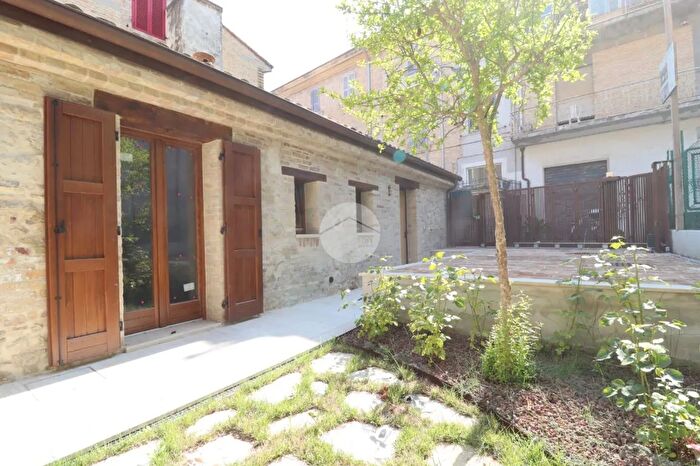 Casa trilocale in vendita in Via degli Orti, San Benedetto Del Tronto