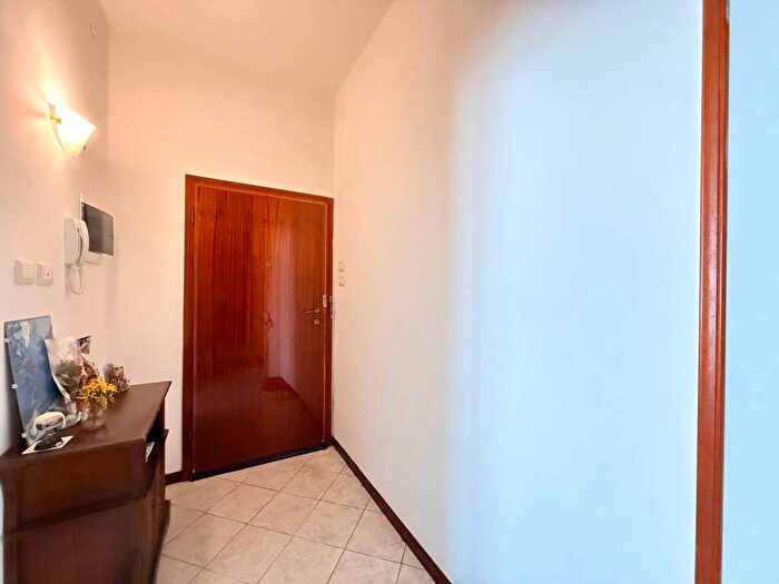 Appartamento con 5 locali in affitto in Piazzale Dante Alighieri, Centro, Castel San Pietro Terme