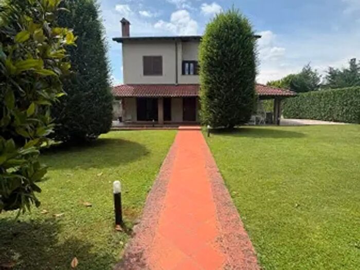 Casa con 5 locali in vendita in Via Dosso Pagano, Romano Di Lombardia